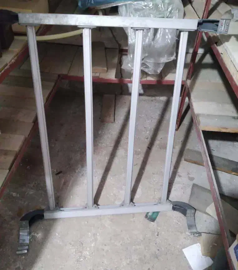 باربند پراید و پارس . تابلو ال ای دی . میز و صندلی|حراج|یزد, |دیوار