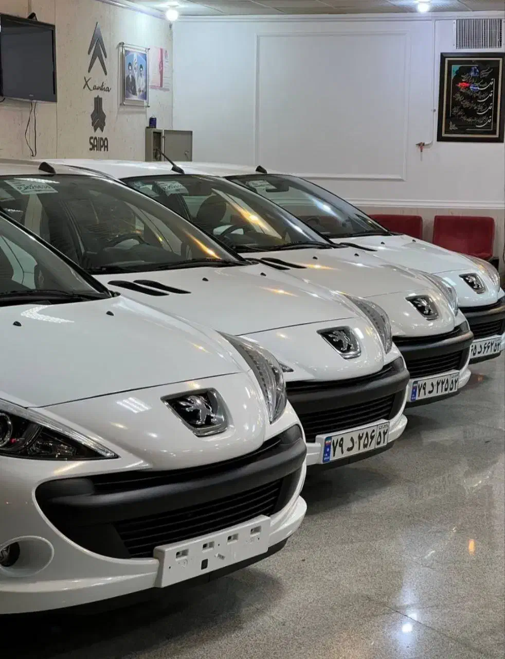 تارا سفید ۱۴۰۰|خودرو سواری و وانت|بیرجند, |دیوار