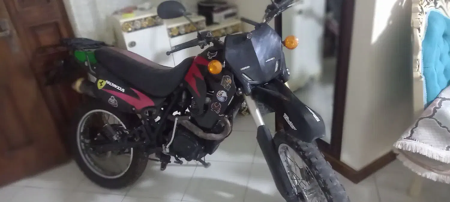 تریل ۲۰۰ سی سی|موتورسیکلت|چگنی, |دیوار