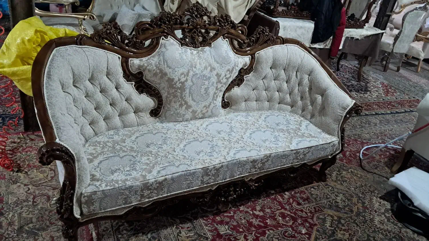 مبلمان،خانه،کاشانه|مبلمان خانگی و میز عسلی|مرند, |دیوار