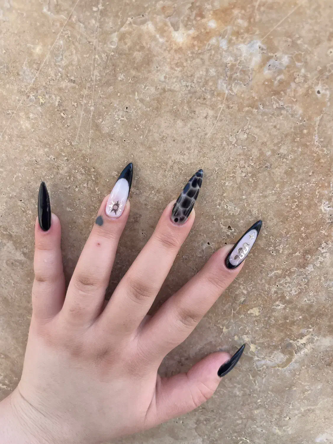 خدمات وآموزش ناخن|خدمات آرایشگری و زیبایی|بوشهر, |دیوار