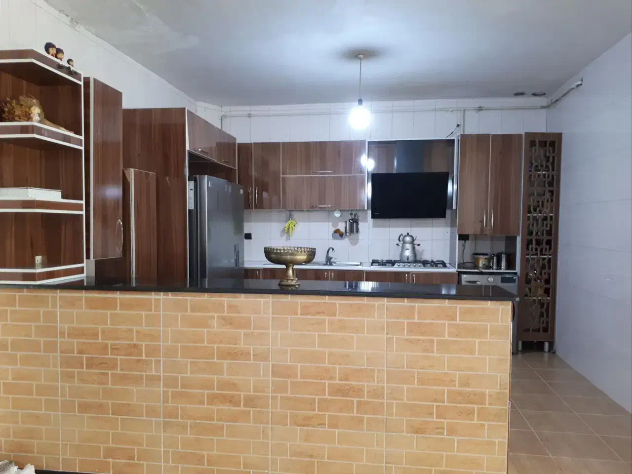 آپارتمان ۱۳۰ متری واقع در شهرستانی اسلام ابادغرب|فروش آپارتمان|اسلامآباد غرب, |دیوار