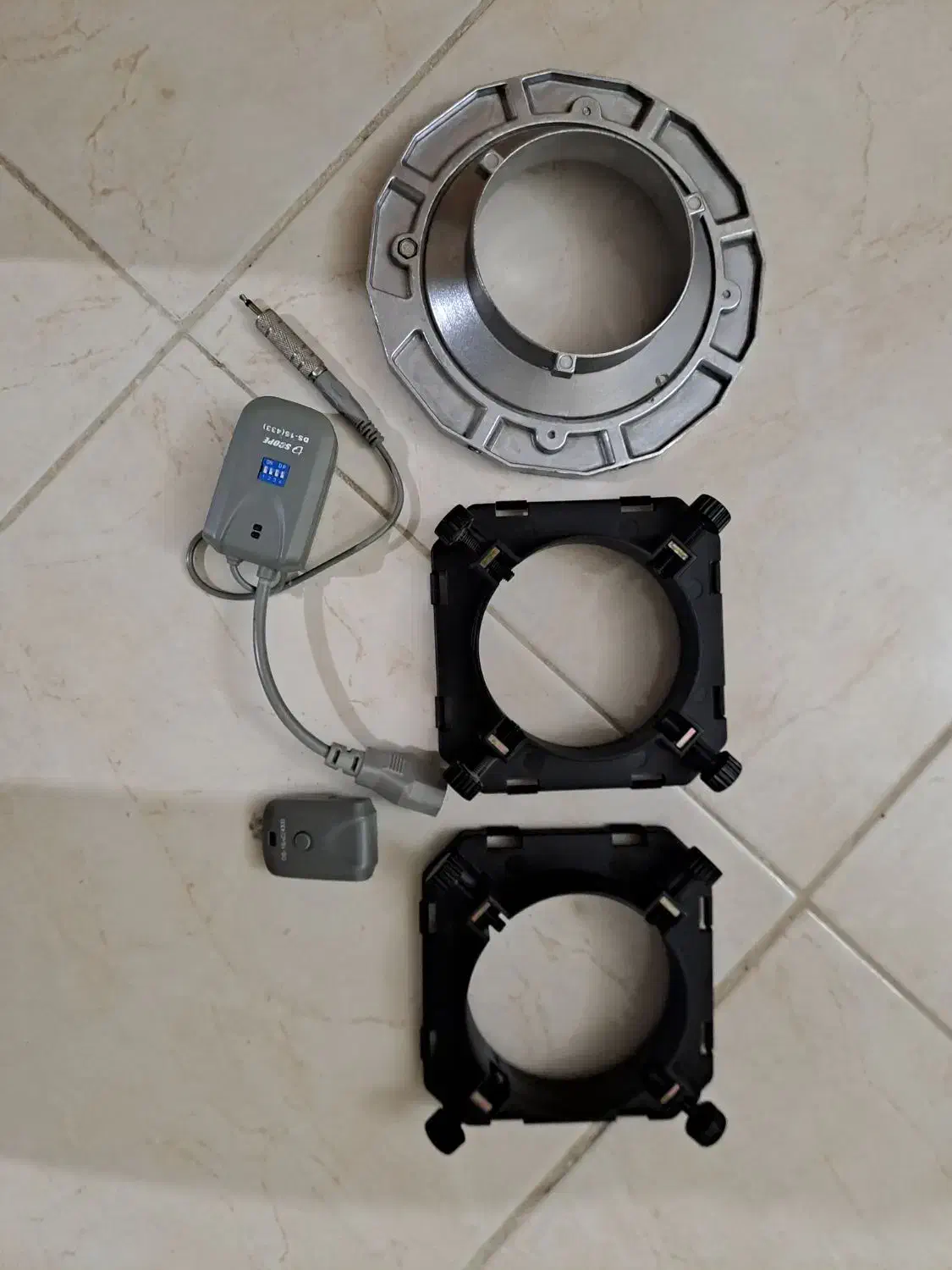 کیت فلاش استادیو ۲۵۰ ژول|دوربین عکاسی و فیلم‌برداری|تهران, شیوا|دیوار