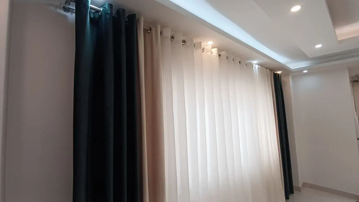 پرده حریر با مخمل کالیفرنیا|پرده، رانر، رومیزی|رشت, پستک|دیوار