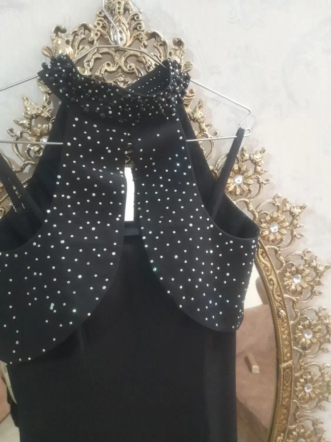 مجلسی شکیل و فاخر|لباس|قم, شهرک امام حسن|دیوار