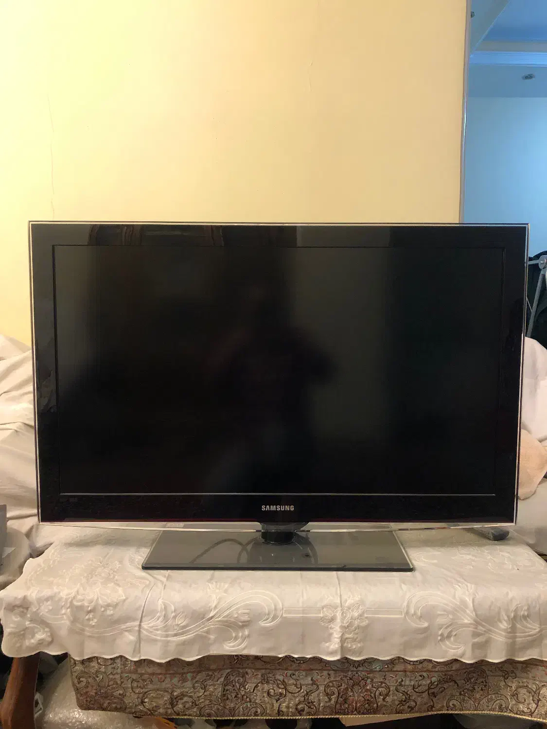 تلویزیون سامسونگ کره اصل|تلویزیون و پروژکتور|فردیس, منظریه|دیوار