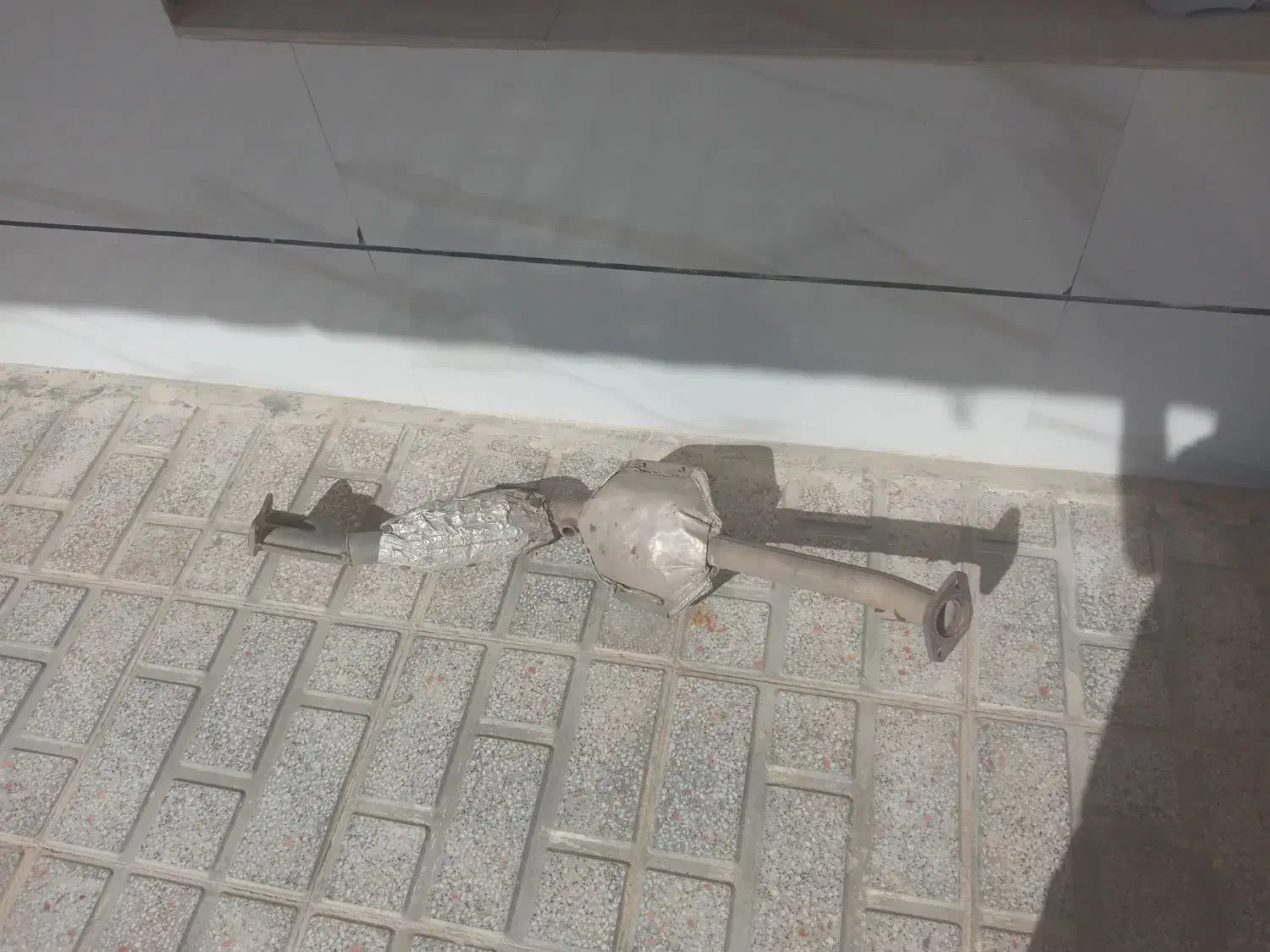 کاتولیز نیسان دوگانه|قطعات یدکی و لوازم جانبی|شیرینسو, |دیوار