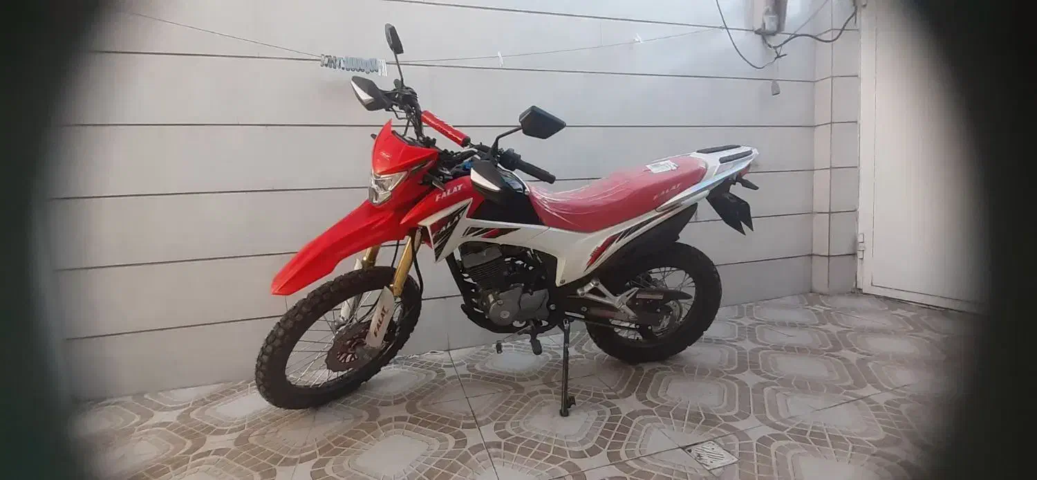 موتور فلات 200crf|موتورسیکلت|قزوین, |دیوار