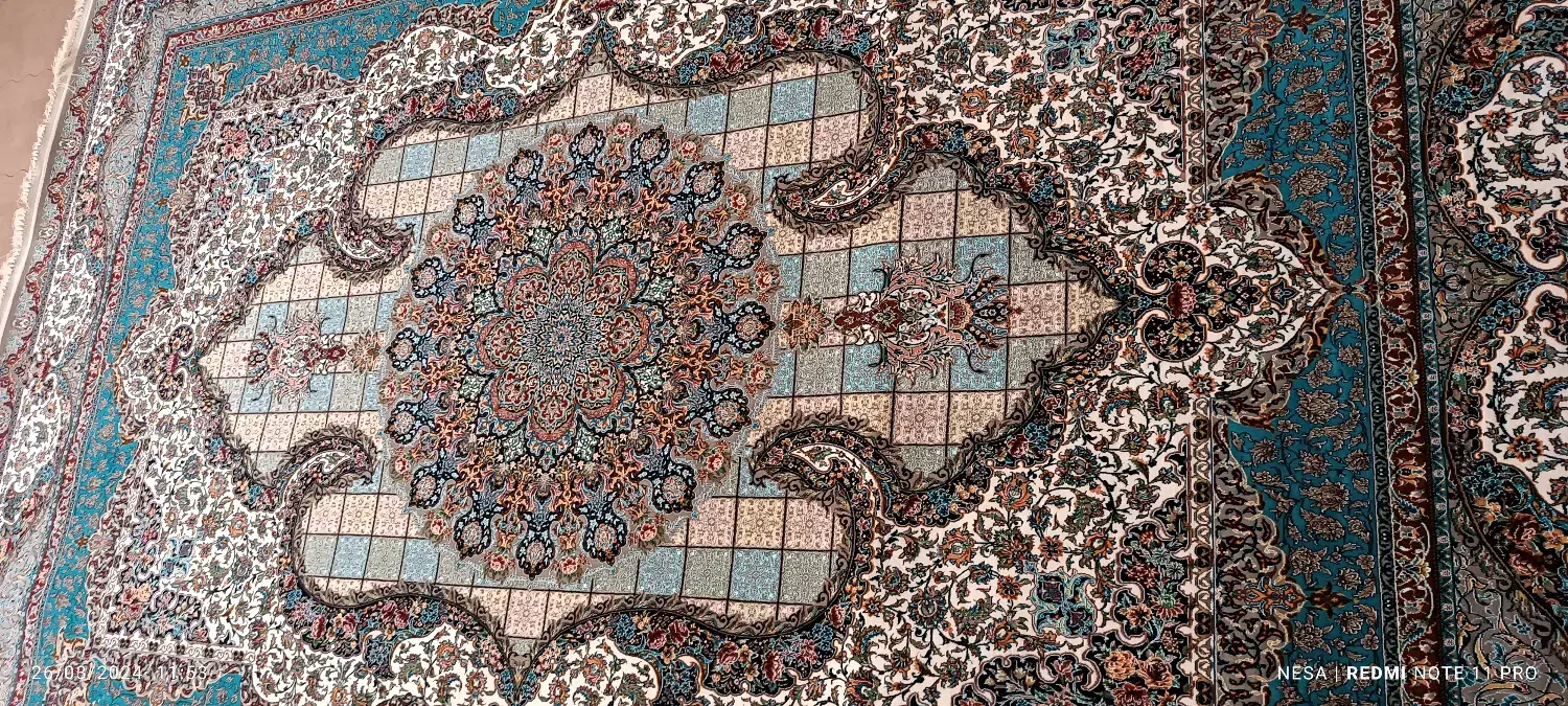 4 تخته فرش 2.5*3.5.  آکبند|فرش|نقده, |دیوار