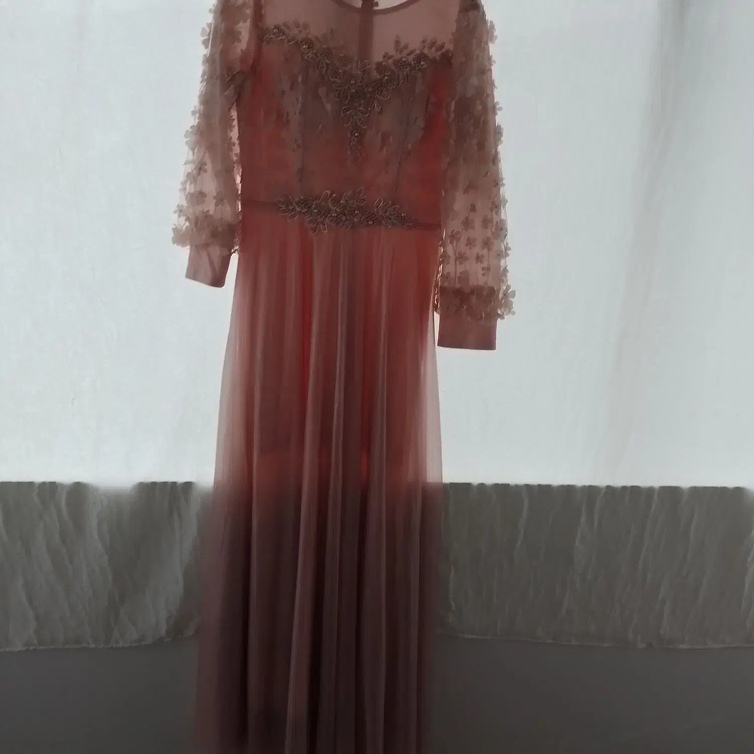 لباس مجلسی|لباس|رامسر, |دیوار