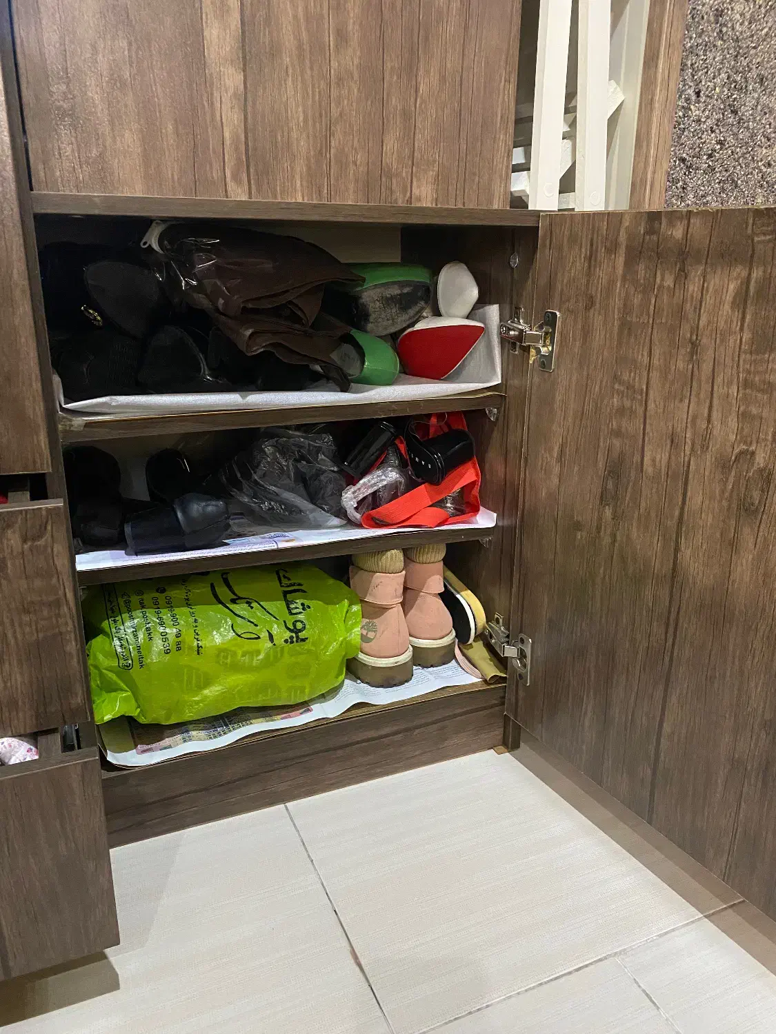 جاکفشی قدی|جاکفشی، کمد، دراور|اندیشه, شهرک مریم|دیوار