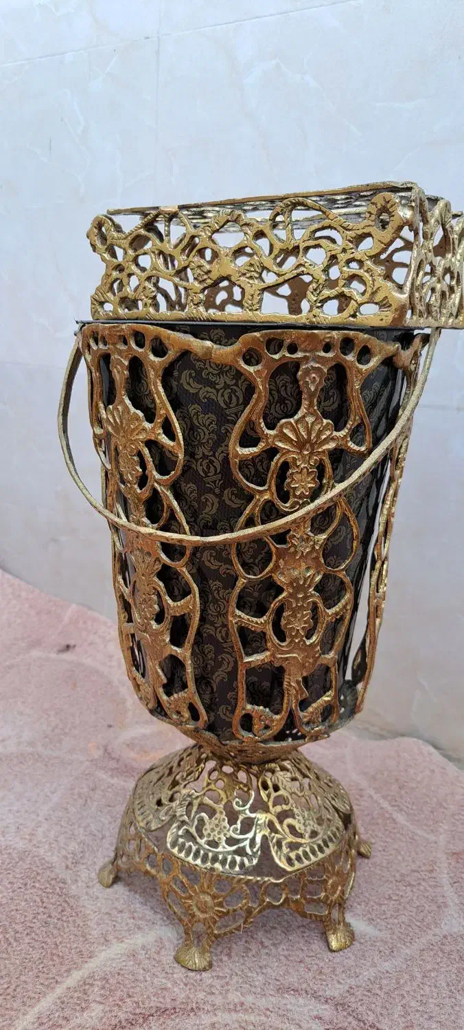 سطل وجای دستمال کاغذی برنجی|صنایع دستی و سایر لوازم تزئینی|گلستان (تهران), |دیوار