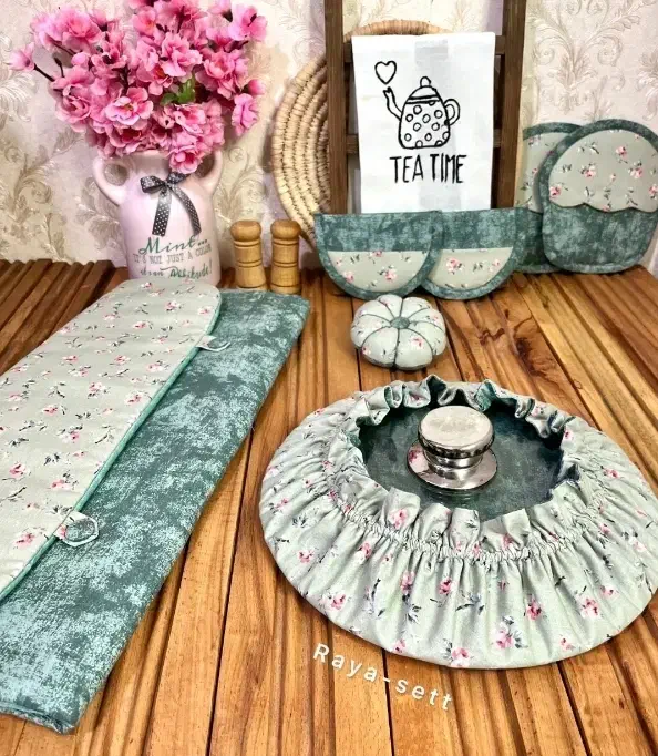 سرویس آشپزخانه عروس|سفره، حوله، دستمال آشپزخانه|اردبیل, |دیوار