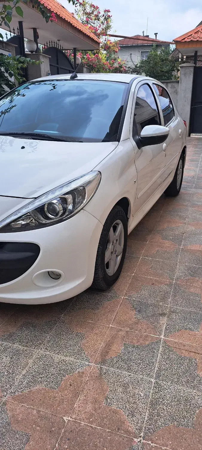 پژو۲۰۷|خودرو سواری و وانت|تنکابن, |دیوار