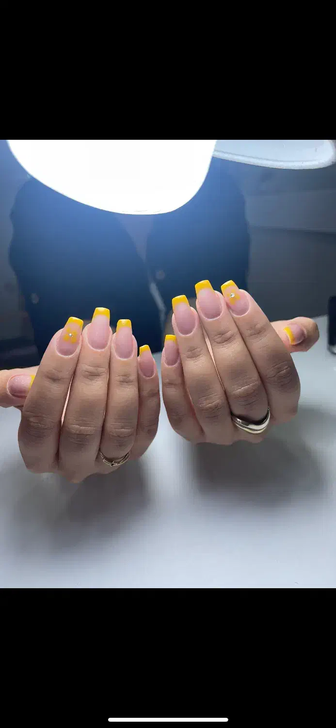 کاشت ناخن|خدمات آرایشگری و زیبایی|بندرعباس, |دیوار