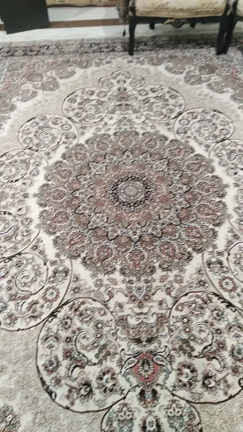 دوتخته فرش 9متری 700شانه سالم بدون سوختگی وپارگی|فرش|گرمدره, |دیوار