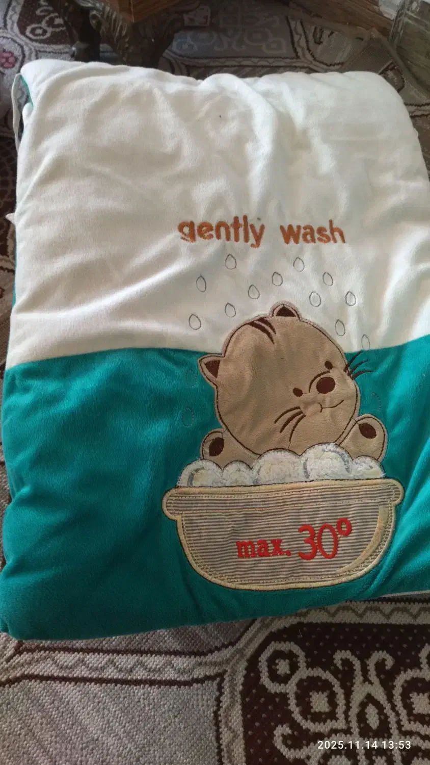 چند تکه لوازم نوزادی تا یکسال|اسباب و اثاث بچه|سبزوار, امیر کبیر|دیوار