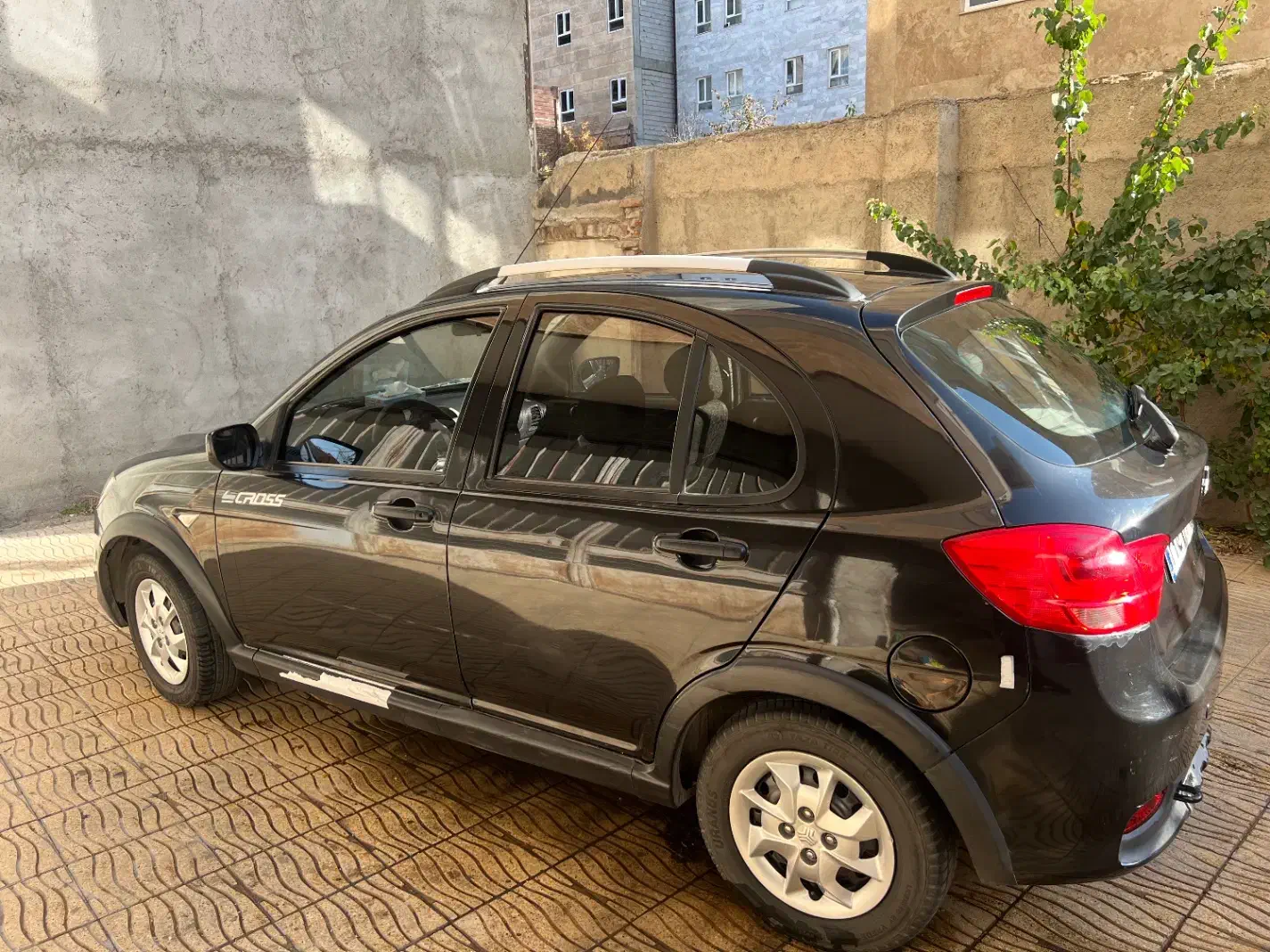 کوییک مشکی مدل ۹۸|خودرو سواری و وانت|اردبیل, |دیوار