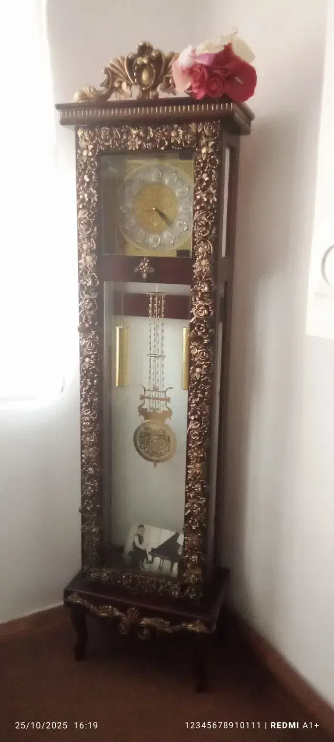 ساعت به شرط کارقیمت یک میلیون تخفیف پای معامله|ساعت دیواری و تزئینی|مریوان, |دیوار