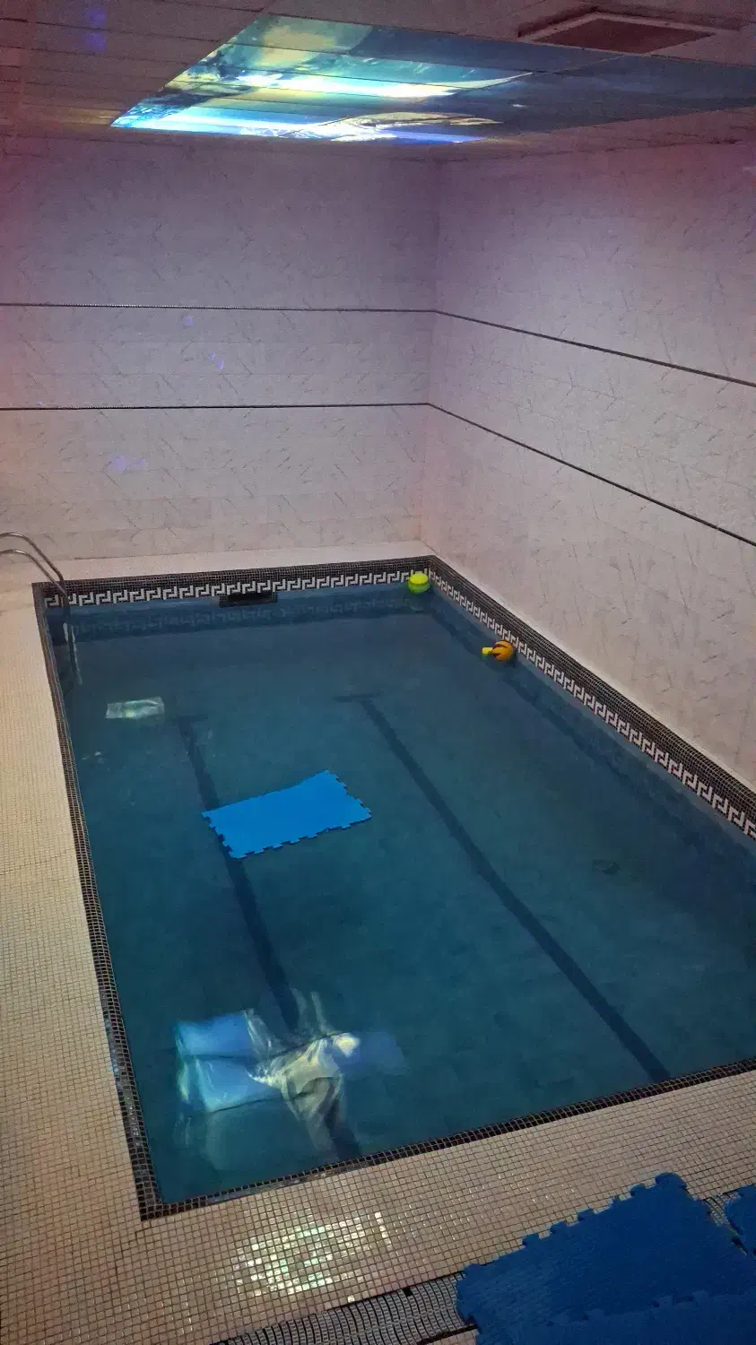 110متر ویلا با استخر سر پوشیده گرمابسرد دماوند|فروش خانه و ویلا|دماوند, گیلاوند|دیوار