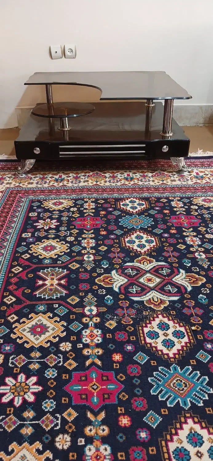 میز  چوب و شیشه|میز و صندلی غذاخوری|شاهین‌شهر, عطار|دیوار