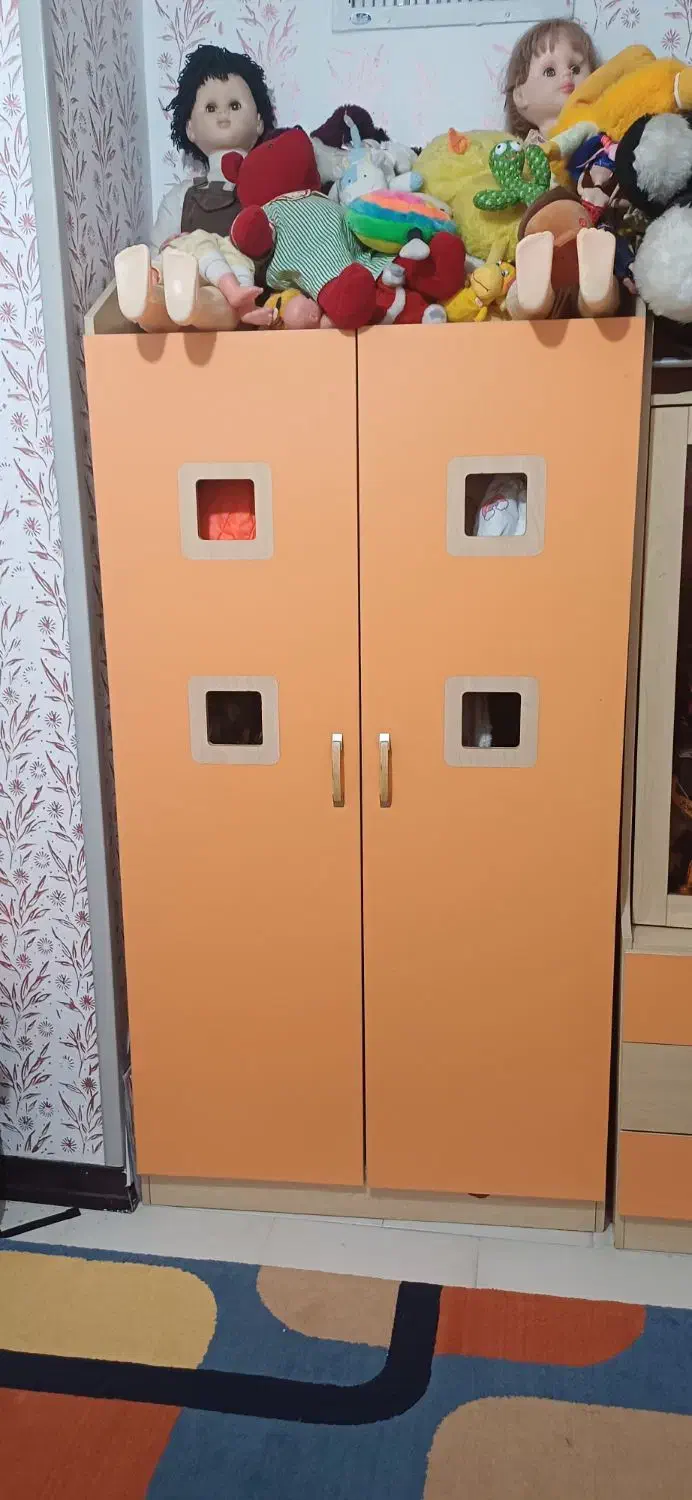 تخت اسپرت|تخت و سرویس خواب|فولادشهر, فولادشهر|دیوار