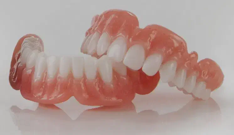 دندانسازی|خدمات آرایشگری و زیبایی|مراغه, |دیوار