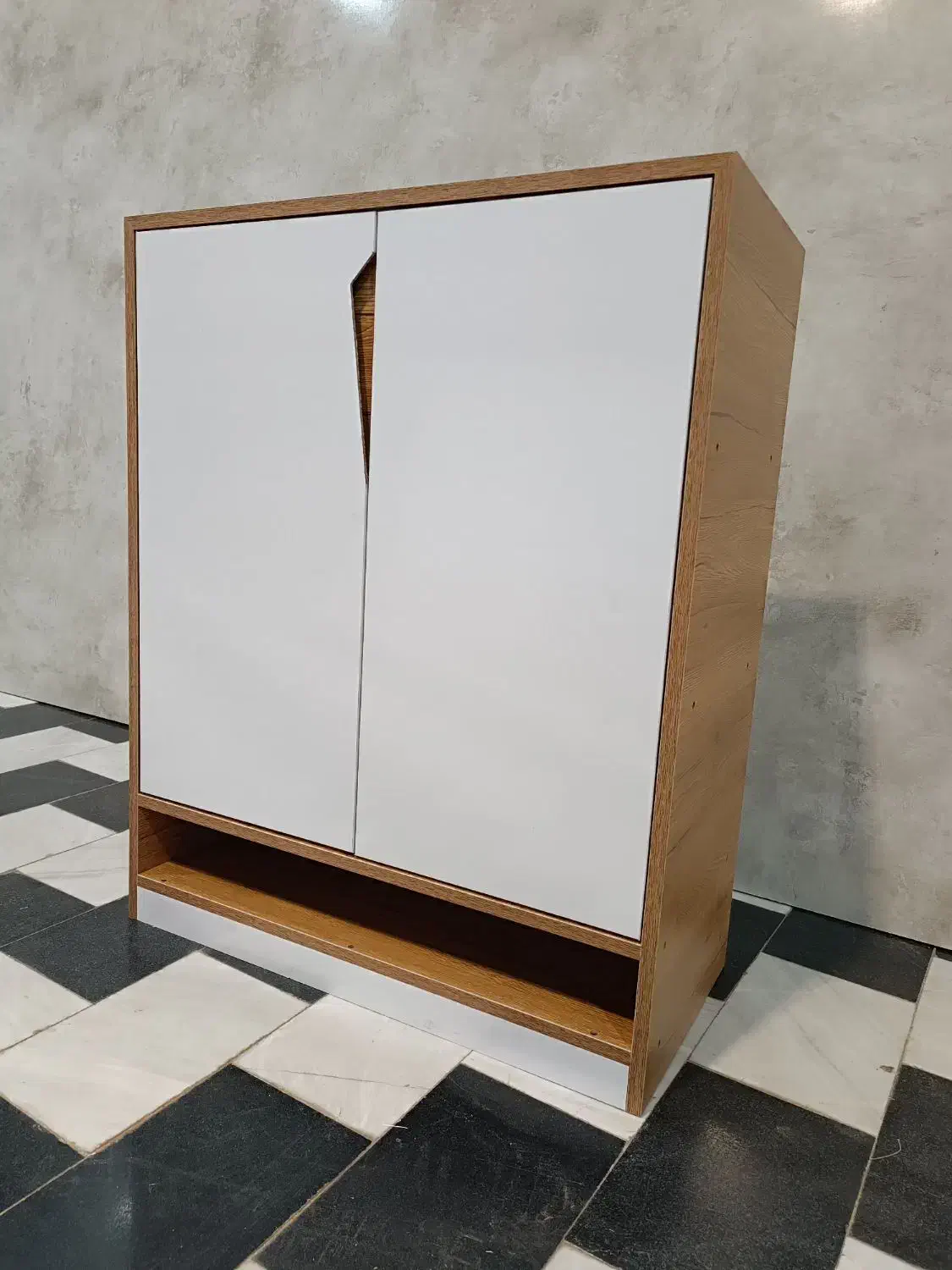 جاکفشی نو فقط۲/۶۰۰|جاکفشی، کمد، دراور|اهر, |دیوار