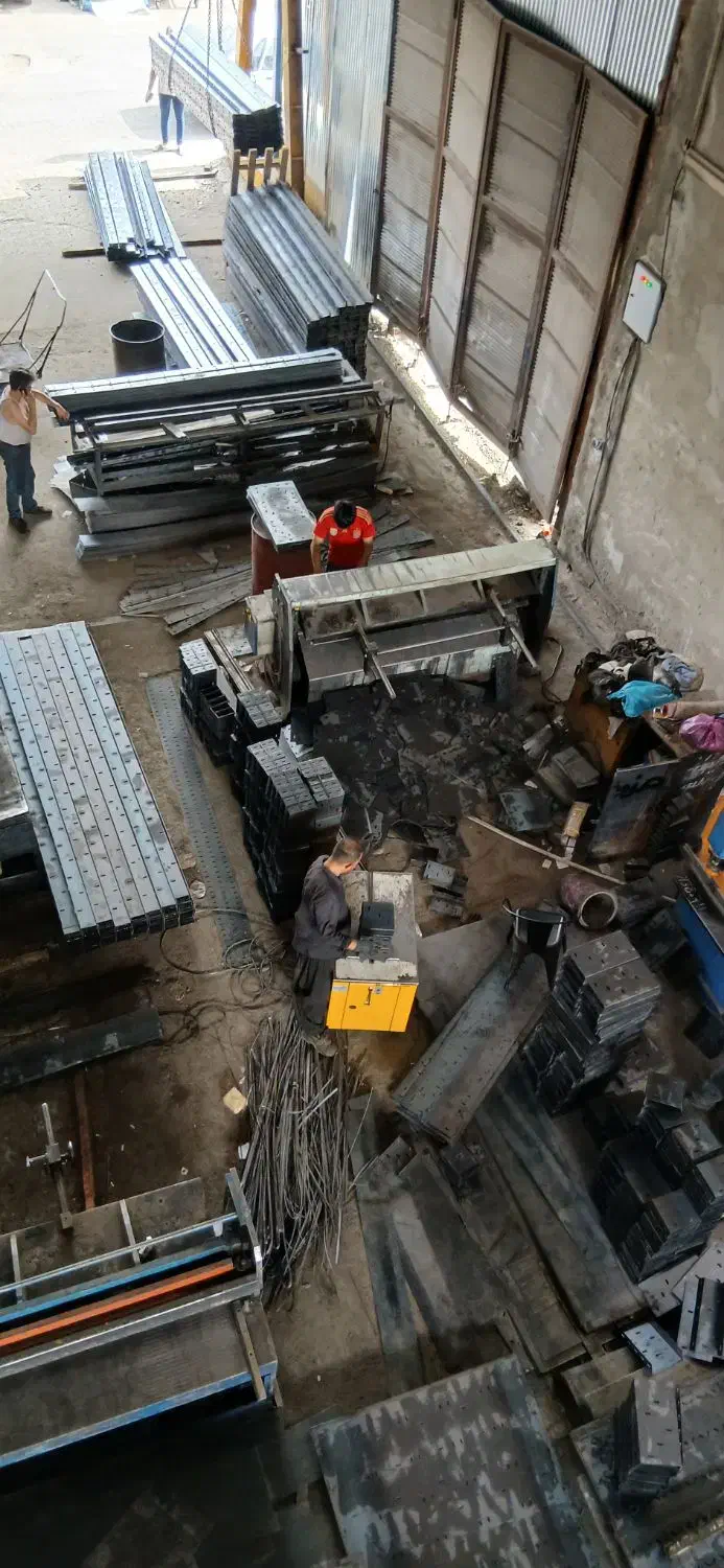 کارگر جوشکاری|استخدام صنعتی، فنی، مهندسی|ری, بازار آهن|دیوار