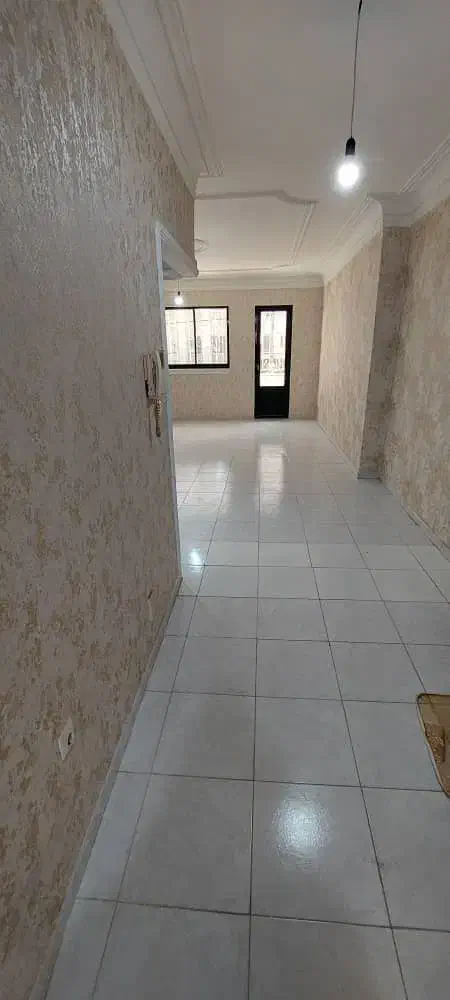 ۸۱متر /مغازه( تجاری )/بر اصلی چهارراه گلسار|اجارهٔ مغازه و غرفه|رشت, گلسار|دیوار