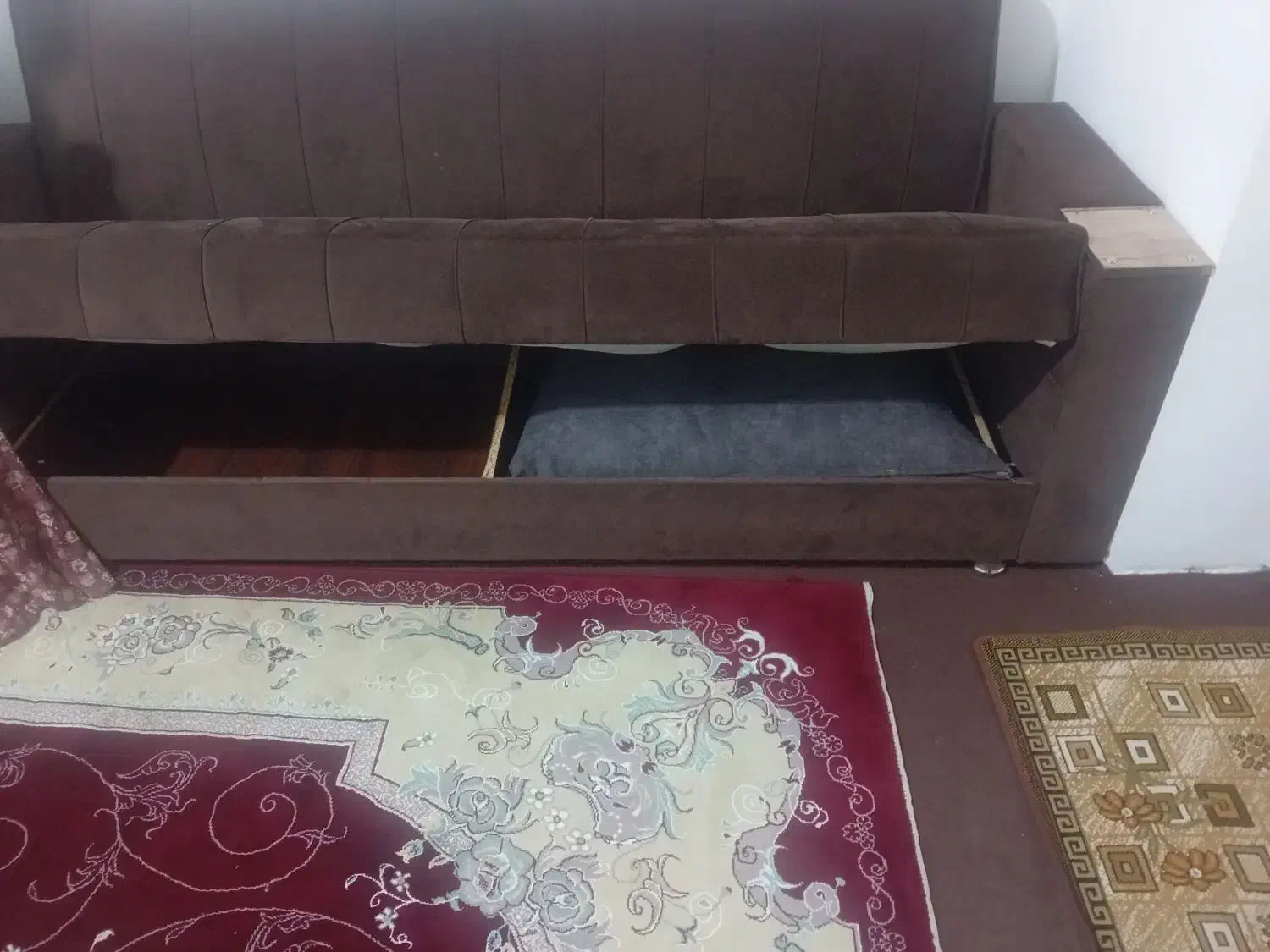 موبل|مبلمان خانگی و میز عسلی|سلماس, |دیوار