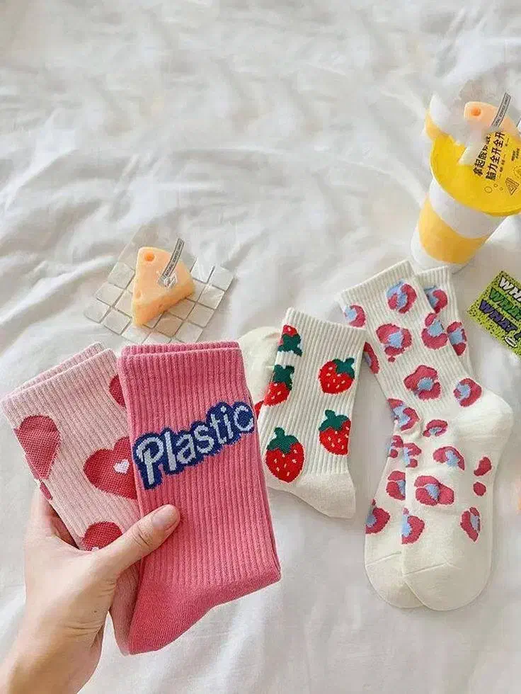 جوراب ساقبلند فانتزی توتفرنگی|لباس|اهواز, کوروش|دیوار