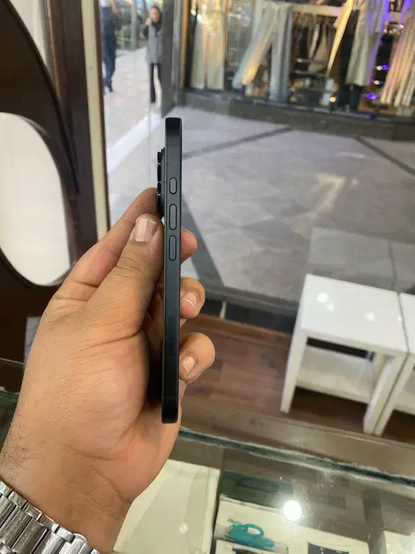 آیفون ۱۶ نرمال|موبایل|کاشان, حاج جمال|دیوار