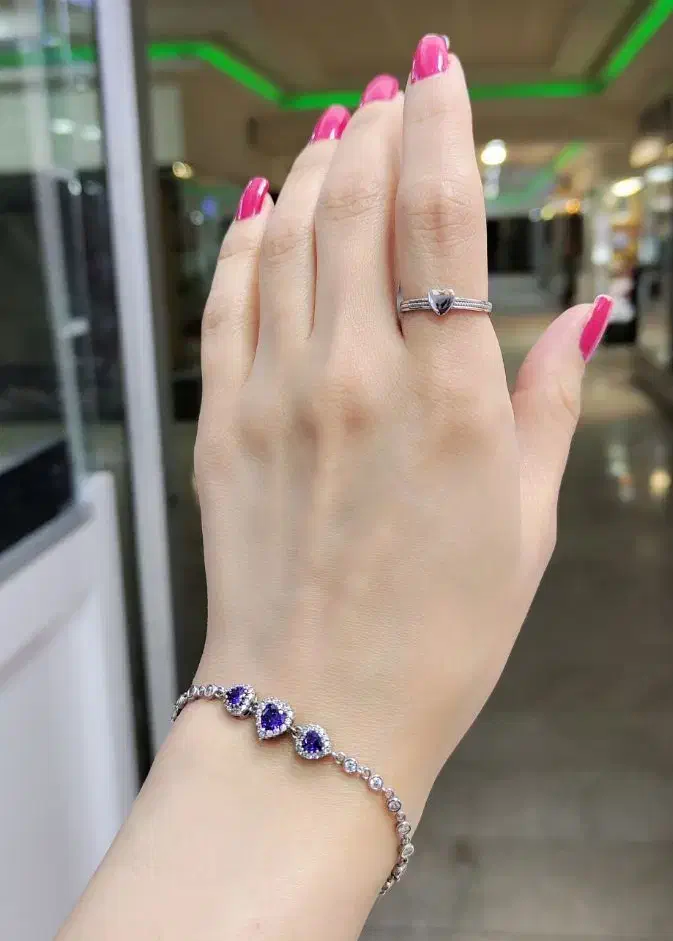 دستبند نقره زنانه(روز زن/شب یلدا)|بدلیجات|اصفهان, شیخ اشراق|دیوار