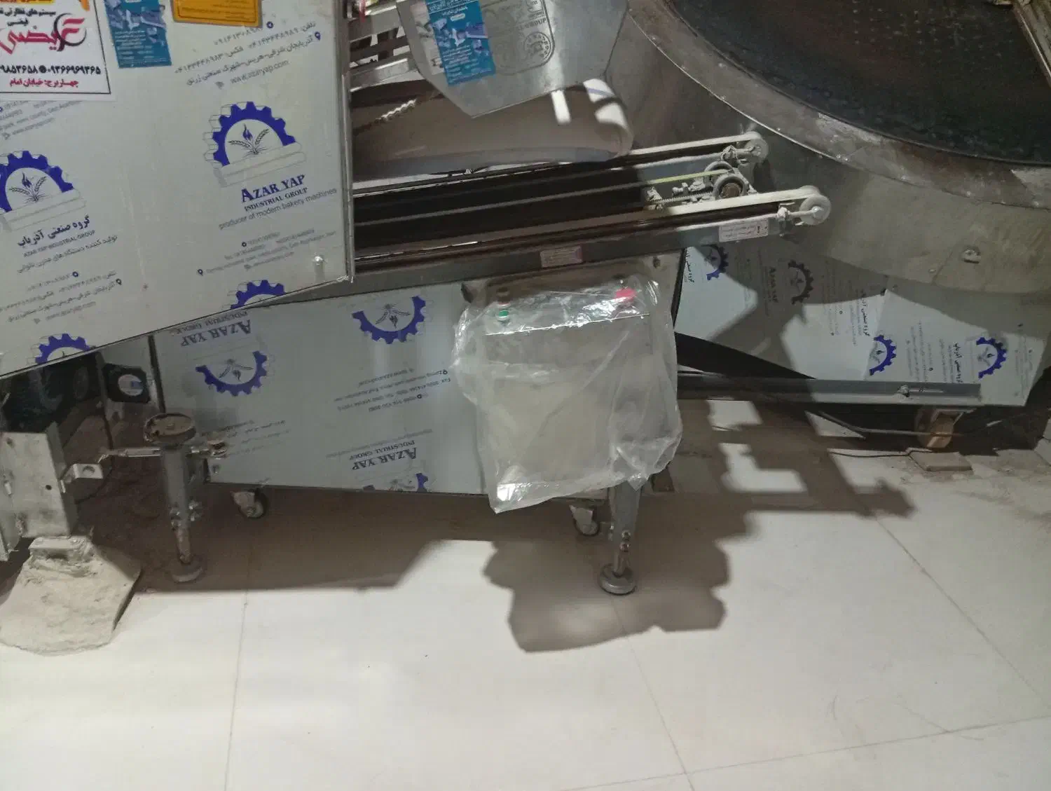 دستگاه نانوایی تنور شیب دار و رباط شاطر اتومات|ماشین‌آلات صنعتی|فیروزآباد (آذربایجان), |دیوار