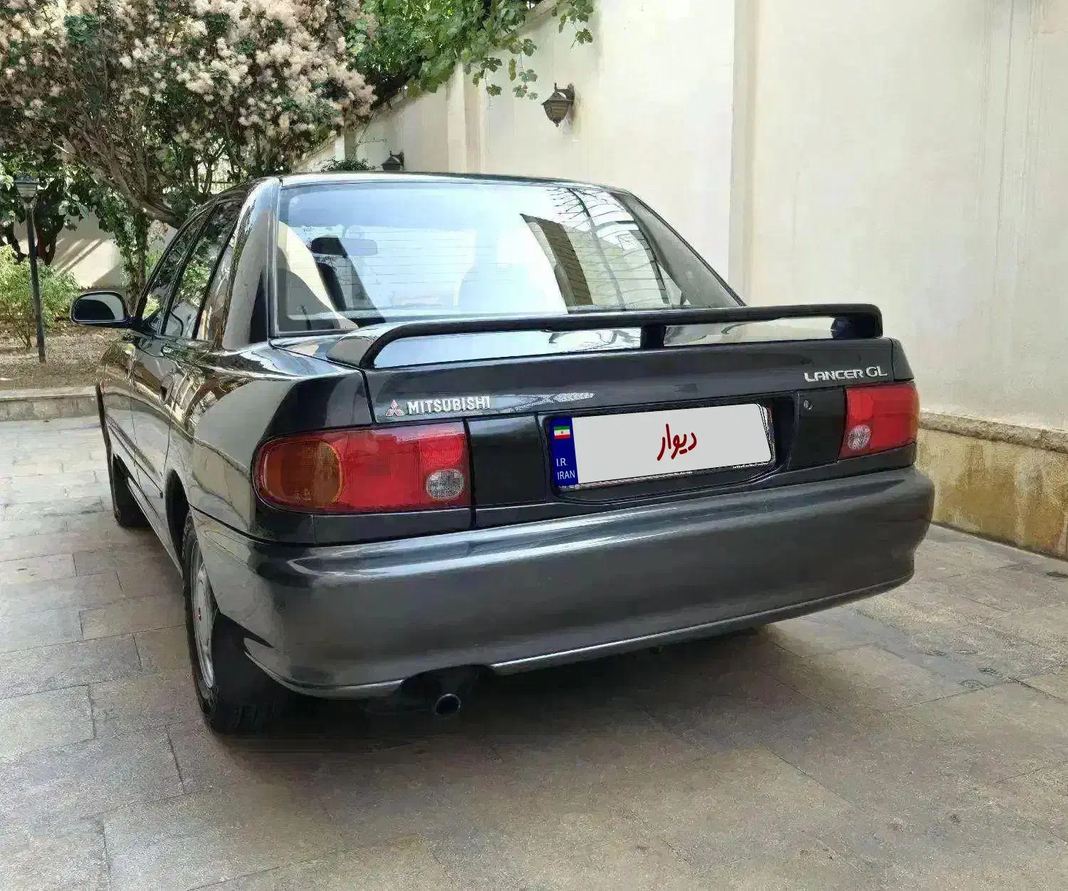 میتسوبیشی لنسر(تنها نمونه زیبا و با ارزش کلکسیونی)|خودرو سواری و وانت|تهران, آجودانیه|دیوار