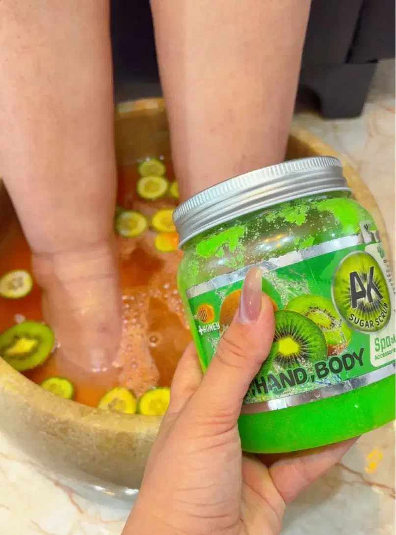 پدیکور با۲۰٪تخفیف|خدمات آرایشگری و زیبایی|ارومیه, |دیوار