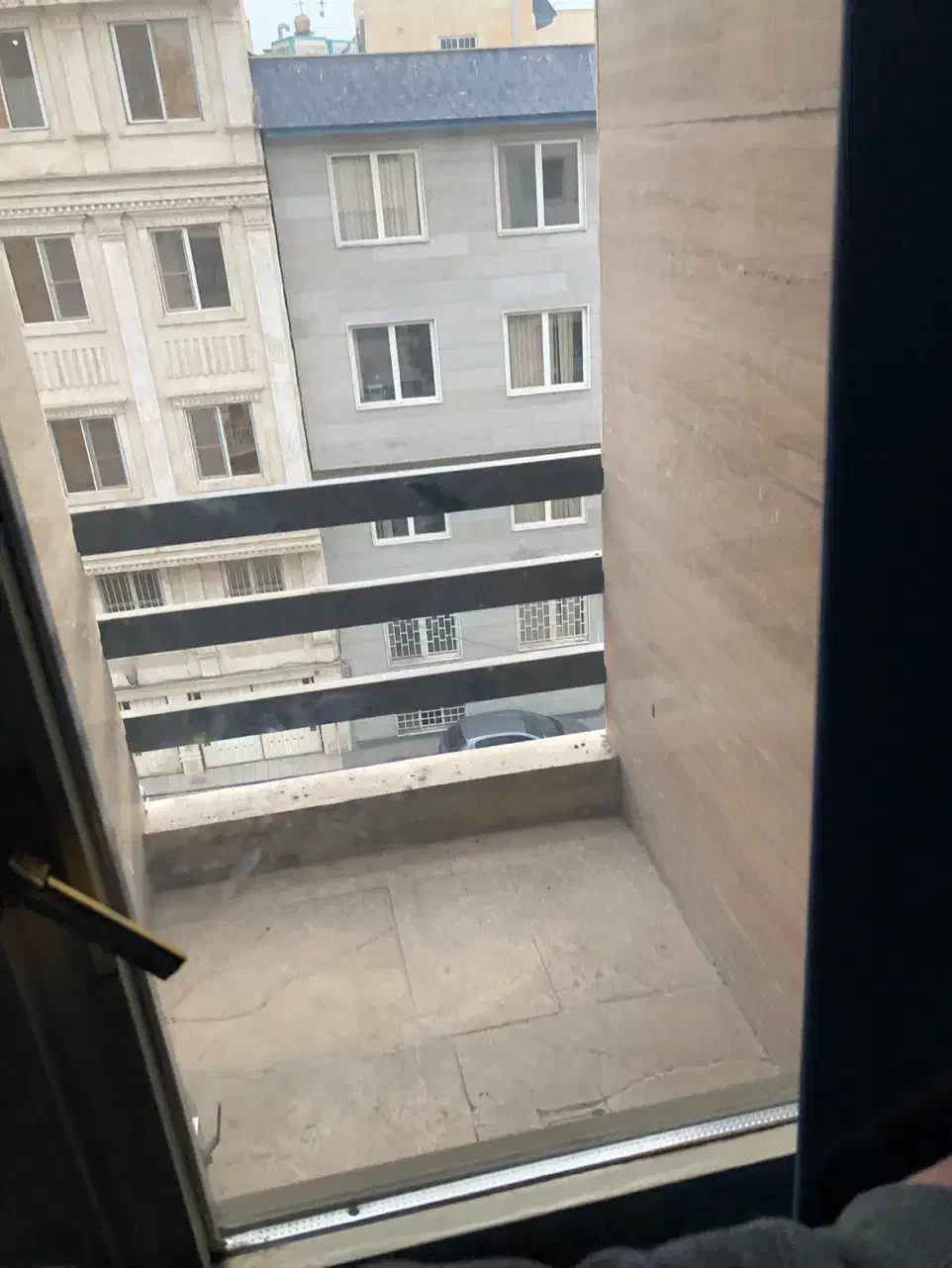 ۸۲متر دو خوابه تکواحدی  فاطمی (شمالی)