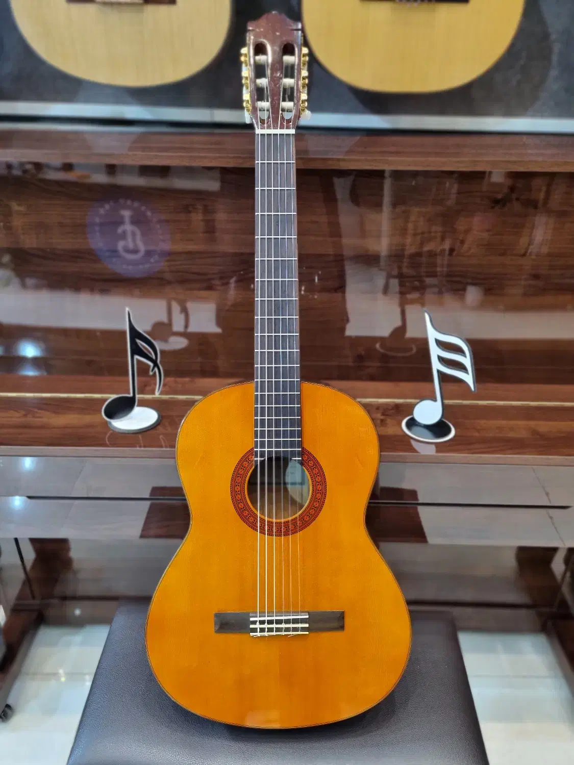 فروش چکی گیتار یاماها C40// C70|گیتار، بیس، امپلیفایر|اردبیل, |دیوار