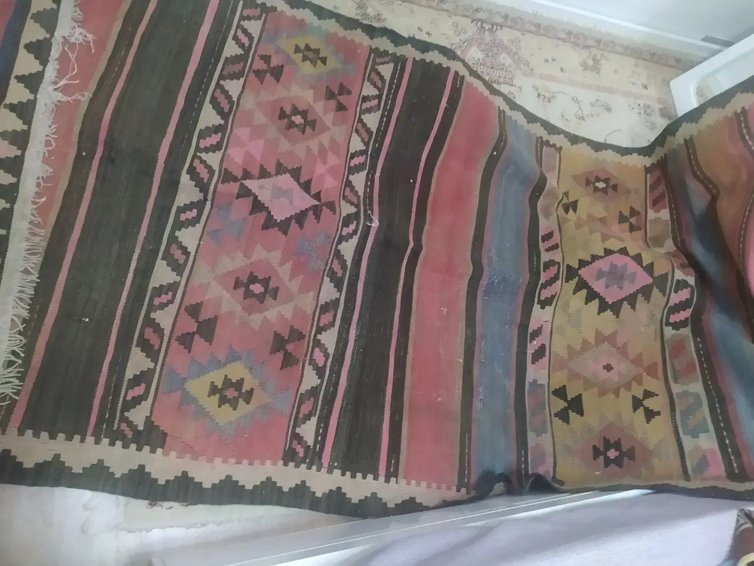 گلیم ۶۰ساله|گلیم، جاجیم، گبه|تبریز, |دیوار