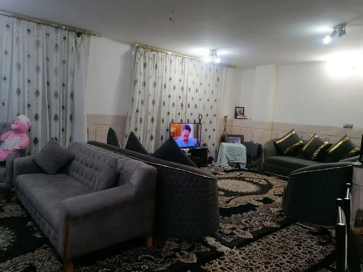 آپارتمان دوطبقه ۲۰۰ متری|فروش آپارتمان|نجفآباد, فاز ۴ شهرک آزادگان|دیوار