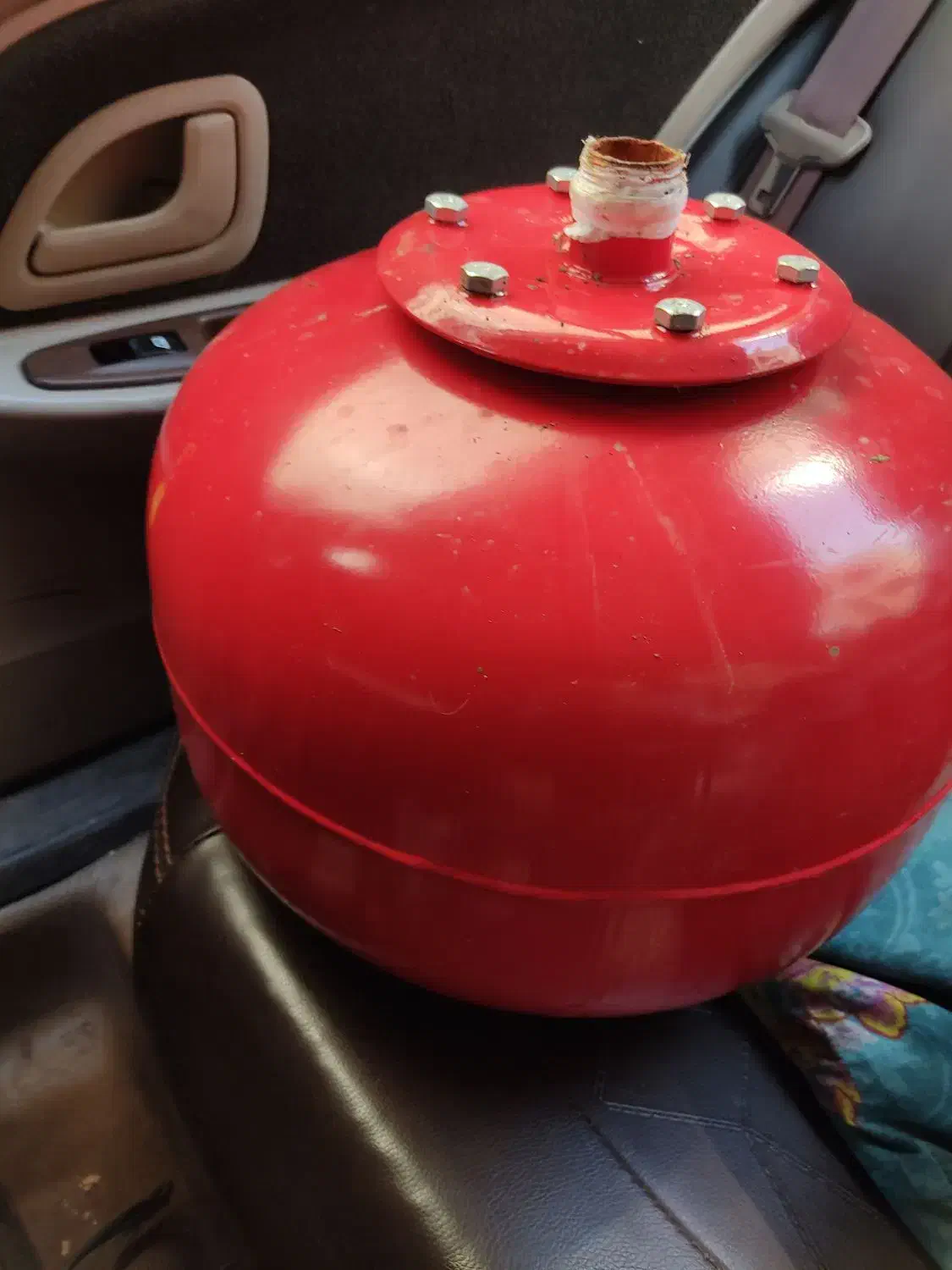 پمپ لوورا سالم نو قیمت۳۸۰۰ عالی|مصالح و تجهیزات ساختمان|لاهیجان, امیرشهید|دیوار