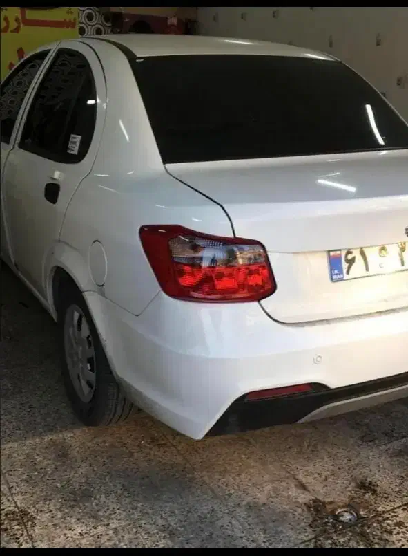 خدمات شیشه دودیuv ضد خش بصورت سیار|خدمات موتور و ماشین|سنندج, |دیوار