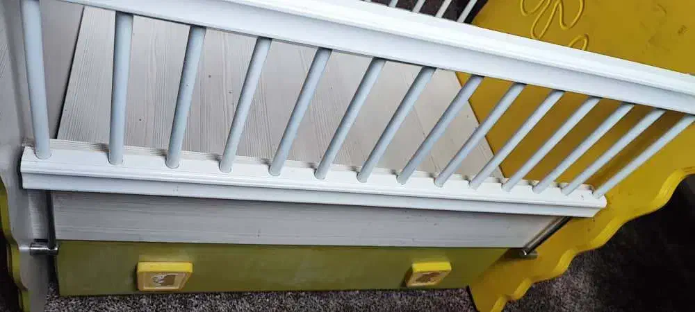 تخت کودک|تخت و صندلی بچه|بوشهر, |دیوار