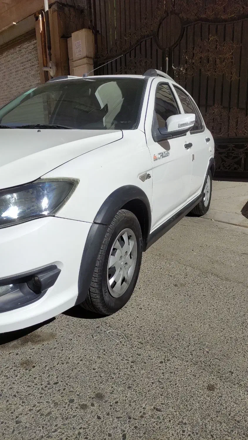 کوییک s مدل۴۰۲|خودرو سواری و وانت|پرند, فاز ۵|دیوار