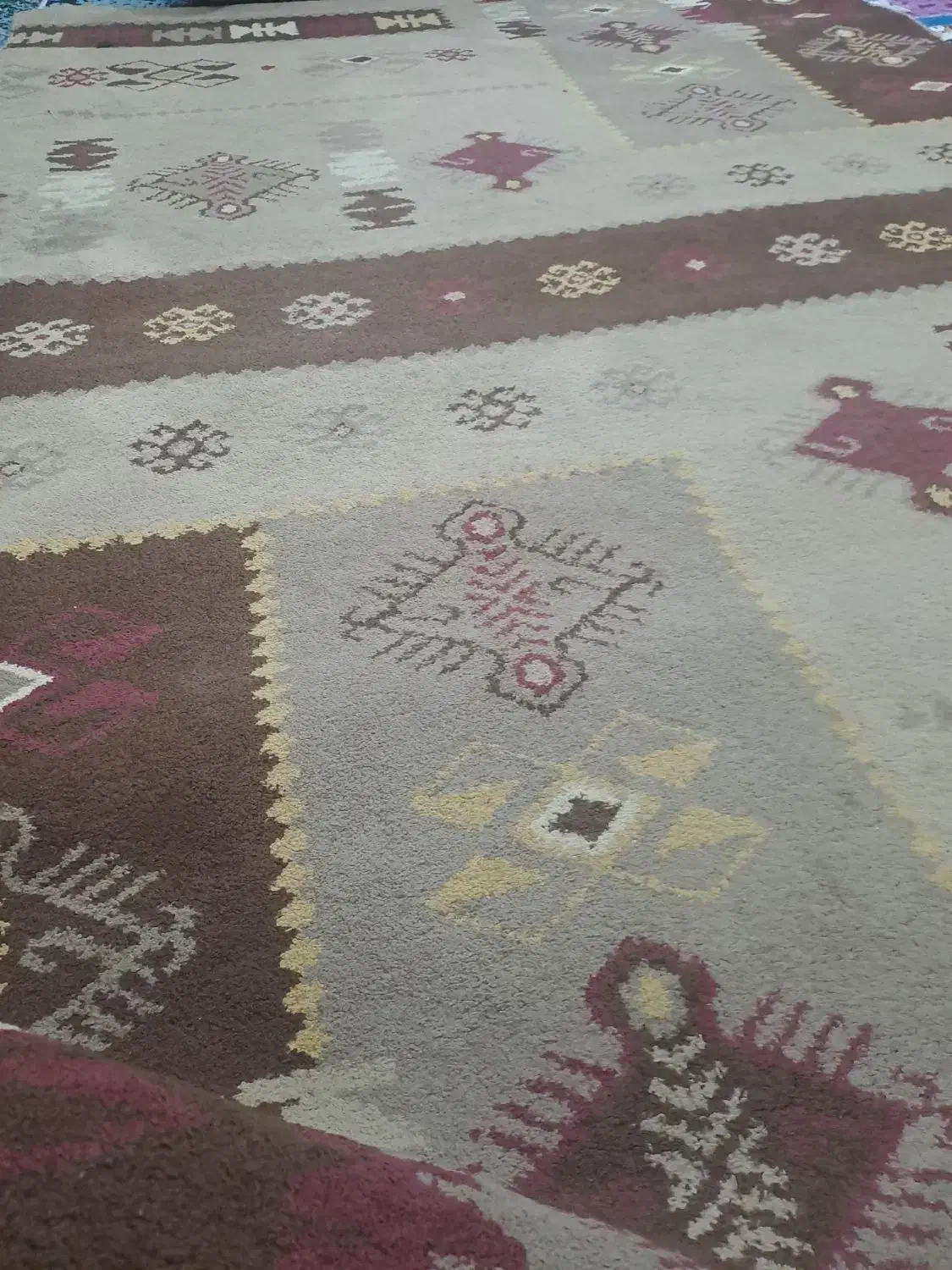 فرش ۴متری|فرش|فومن, |دیوار