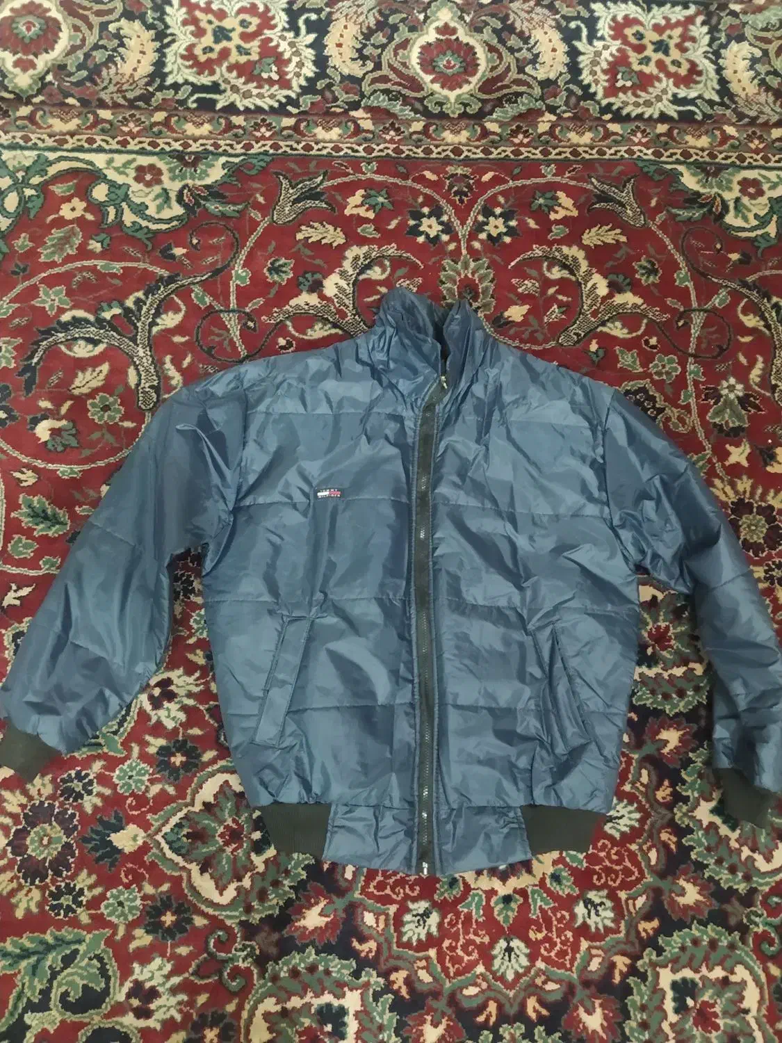 پانچو و لباس بارونی|لباس|فسا, |دیوار