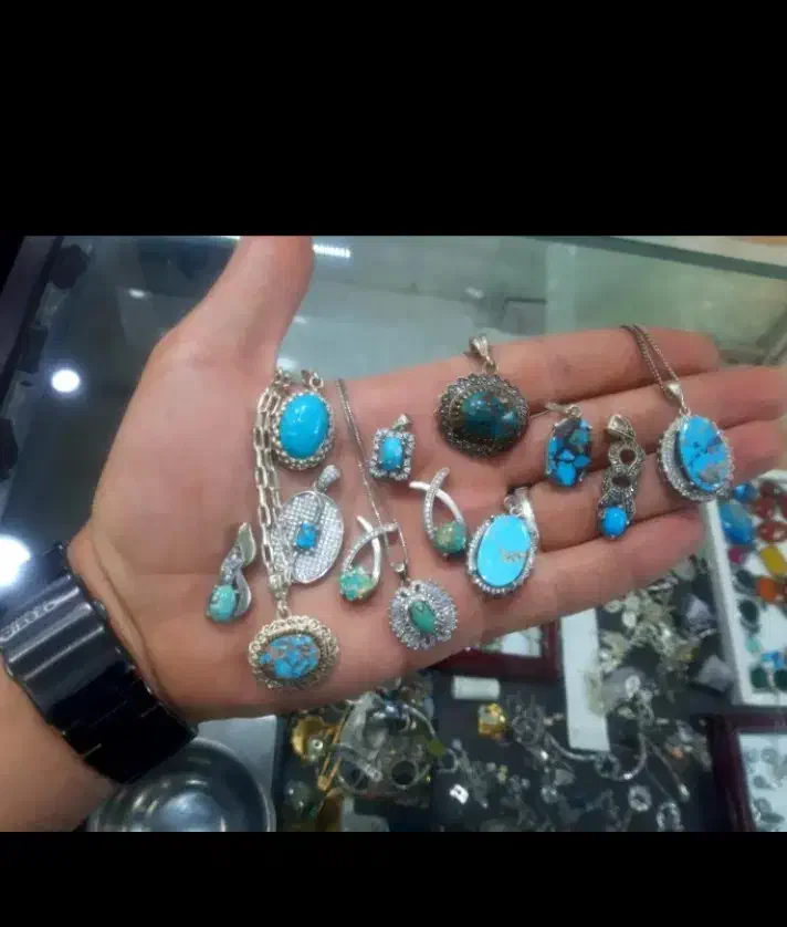 همه نوع انگشتر 300هزار بدو بیا|جواهرات|آبدانان, |دیوار