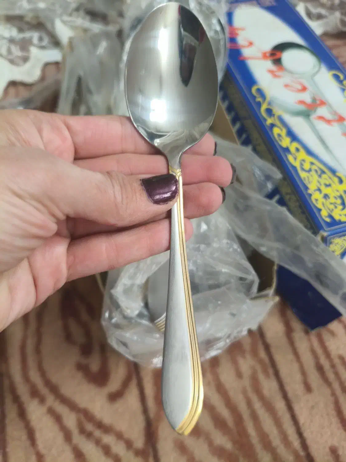 سرویس قاشق چنگال باترفلای|ظروف سرو و پذیرایی|فولادشهر, A3|دیوار