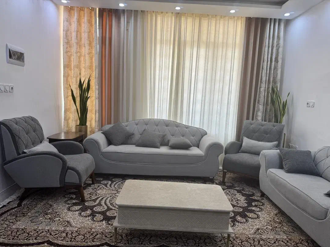 اجاره منزل برای مسافر|اجارهٔ کوتاه‌مدت آپارتمان و سوئیت|شیراز, احمدآباد|دیوار